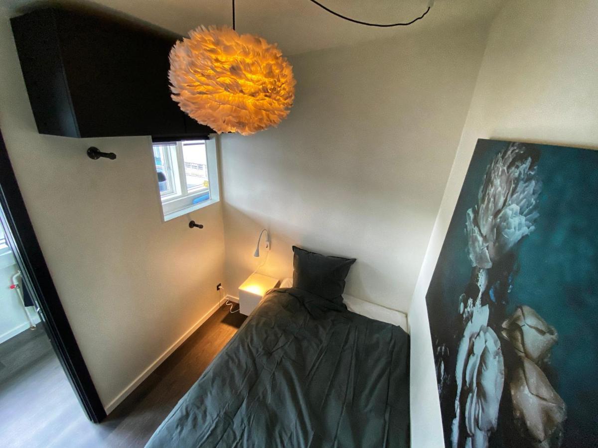 Broncks Apartment 2 - Modern 2-Bedroom In The Heart Of Tórshavn Eksteriør bilde