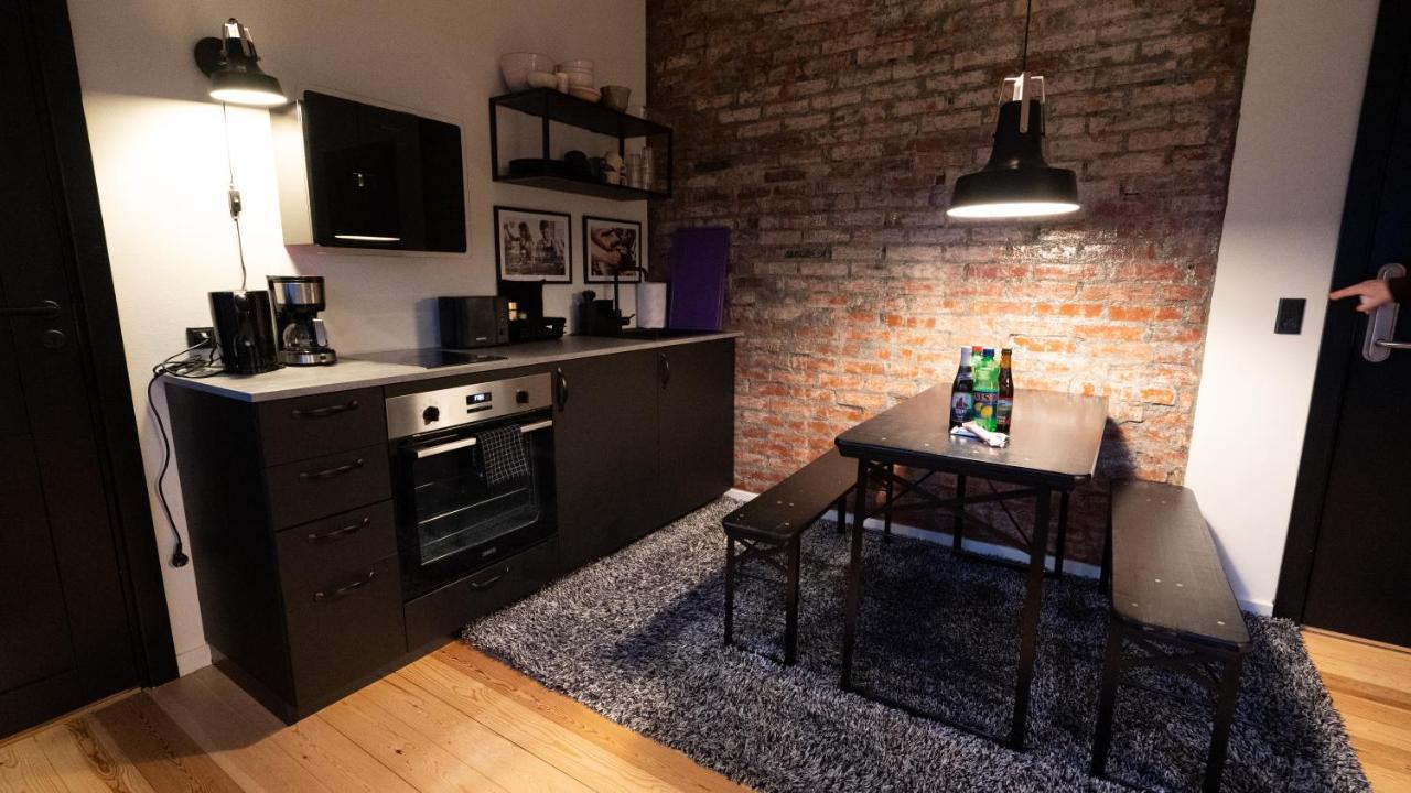 Broncks Apartment 2 - Modern 2-Bedroom In The Heart Of Tórshavn Eksteriør bilde